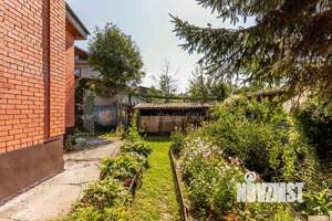 Коттедж 525м&sup2;, 2-этажный, участок 10 сот.  