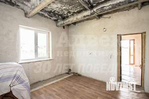 Дом 120м&sup2;, 2-этажный, участок 8 сот.  