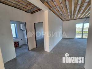 Дом 80м&sup2;, 2-этажный, участок 5 сот.  