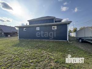 Дом 179м², 2-этажный, участок 15 сот.  