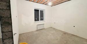 Дом 80м&sup2;, 1-этажный, участок 5 сот.  