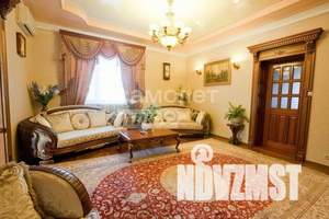 Коттедж 600м&sup2;, 2-этажный, участок 17 сот.  