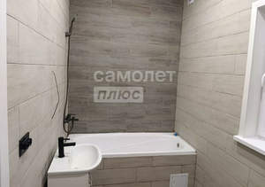 Дом 100м&sup2;, 1-этажный, участок 6 сот.  