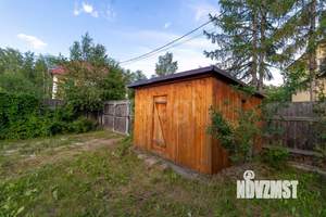 Дом 30м&sup2;, 2-этажный, участок 15 сот.  