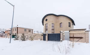 Дом 180м&sup2;, 2-этажный, участок 5 сот.  