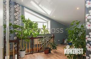 Коттедж 220м², 2-этажный, участок 8 сот.  