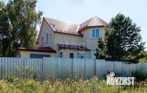 Дом 260м², 3-этажный, участок 12 сот.  