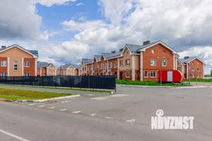 Таунхаус 128м², 3-этажный, участок 1 сот.  