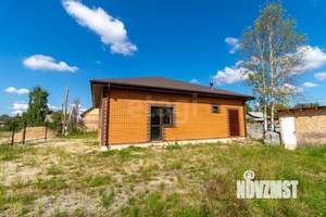 Дом 100м&sup2;, 1-этажный, участок 8 сот.  