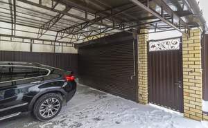 Дом 300м&sup2;, 3-этажный, участок 10 сот.  