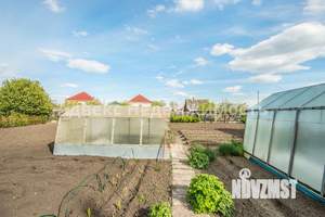 Дом 67м&sup2;, 2-этажный, участок 8 сот.  