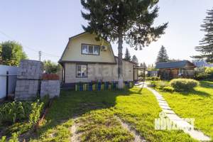 Дом 84м², 2-этажный, участок 9 сот.  