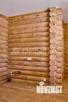 Дом 42м&sup2;, 2-этажный, участок 5 сот.  