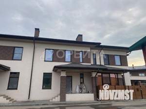 Таунхаус 170м², 2-этажный, участок 1 сот.  
