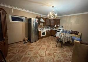 Дом 300м&sup2;, 2-этажный, участок 5 сот.  