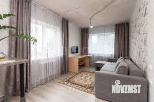 Дом 60м², 2-этажный, участок 5 сот.  
