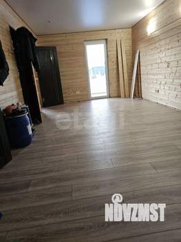 Дом 80м&sup2;, 2-этажный, участок 8 сот.  