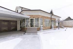 Дом 425м², 2-этажный, участок 16 сот.  