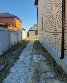 Дом 170м&sup2;, 2-этажный, участок 7 сот.  