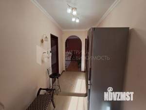 Коттедж 258м², 3-этажный, участок 5 сот.  