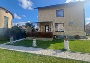 Дом 180м&sup2;, 2-этажный, участок 0 сот.  