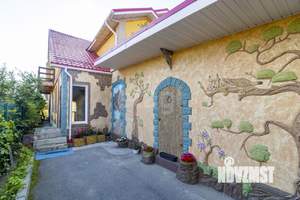 Дом 365м&sup2;, 2-этажный, участок 10 сот.  