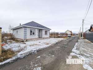 Дом 100м&sup2;, 1-этажный, участок 9 сот.  