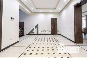 Коттедж 506м², 2-этажный, участок 15 сот.  