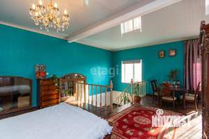 Дом 232м&sup2;, 2-этажный, участок 7 сот.  