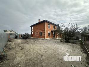 Дом 151м², 2-этажный, участок 5 сот.  