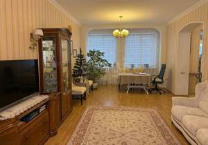 Дом 140м&sup2;, 2-этажный, участок 4 сот.  