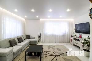 Дом 122м&sup2;, 2-этажный, участок 10 сот.  