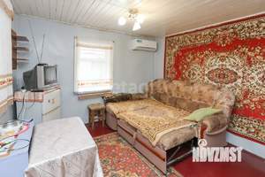 Дом 30м², 2-этажный, участок 10 сот.  