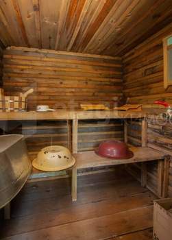 Дом 50м&sup2;, 2-этажный, участок 407 сот.  