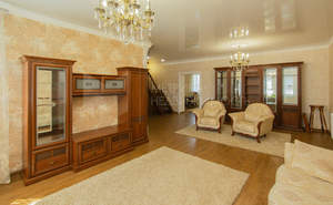 Дом 222м&sup2;, 2-этажный, участок 8 сот.  