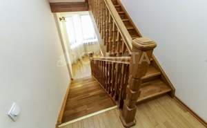 Дом 210м&sup2;, 3-этажный, участок 0 сот.  