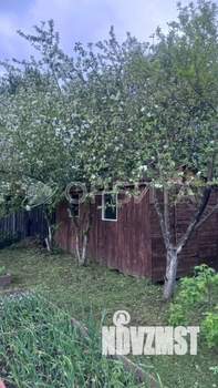 Дом 30м&sup2;, 2-этажный, участок 6 сот.  