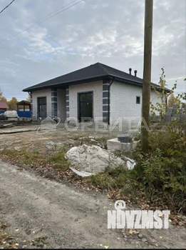 Дом 100м&sup2;, 1-этажный, участок 8 сот.  