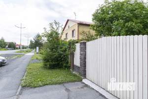 Дом 154м², 2-этажный, участок 10 сот.  