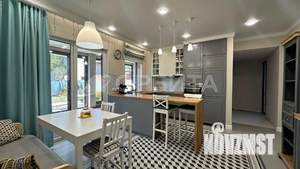 Дом 160м&sup2;, 2-этажный, участок 6 сот.  