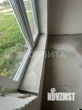 Дом 100м&sup2;, 2-этажный, участок 8 сот.  