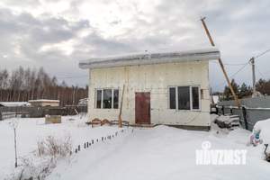 Дом 100м&sup2;, 2-этажный, участок 6 сот.  