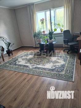 Дом 130м², 2-этажный, участок 7 сот.  