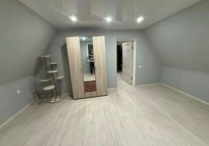 Дом 100м², 2-этажный, участок 5 сот.  