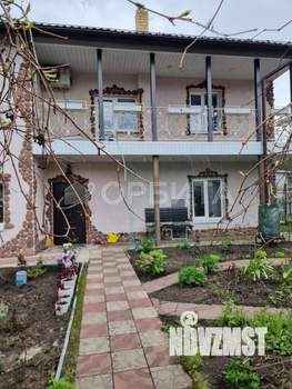 Дом 213м², 2-этажный, участок 12 сот.  