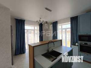 Дом 220м², 2-этажный, участок 9 сот.  