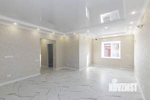 Коттедж 113м&sup2;, 1-этажный, участок 6 сот.  