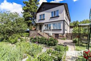 Дом 160м², 2-этажный, участок 9 сот.  