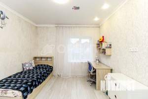 Дом 69м&sup2;, 2-этажный, участок 4 сот.  