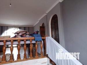 Коттедж 560м&sup2;, 2-этажный, участок 10 сот.  